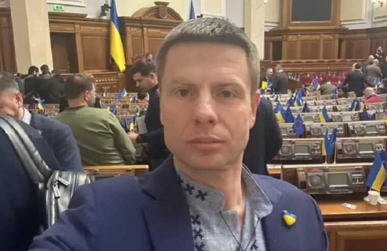 Нардеп Гончаренко опублікував текст законопроєкту, який забороняє мобілізацію хлопців віком до 25 років
