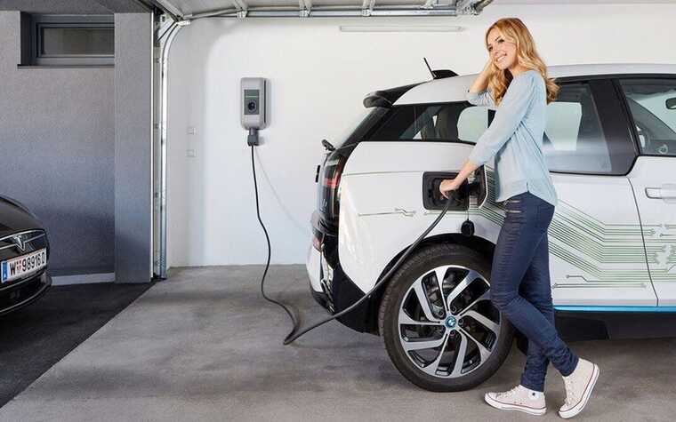 У липні у Німеччині обвалився продаж електрокарів