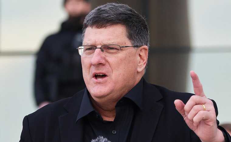 У США ФБР обшукало будинок антиукраїнського пропагандиста Скотта Ріттера