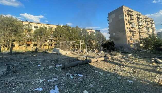 The occupiers dropped an aerial bomb on Selydove: two dead, seven wounded