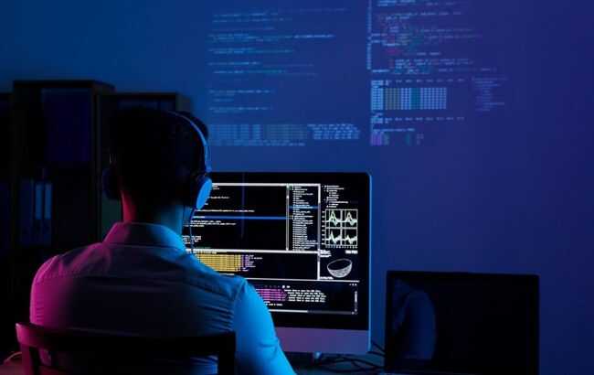 Хакери з Ірану перед виборами в США атакували американських чиновників