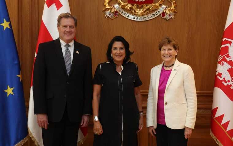 До Грузії приїхала двопартійна делегація з Конгресу США