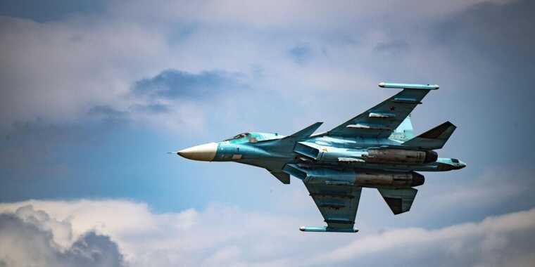 Ukrainian Defence Forces Destroyed Enemy Su-34 in Kursk Region