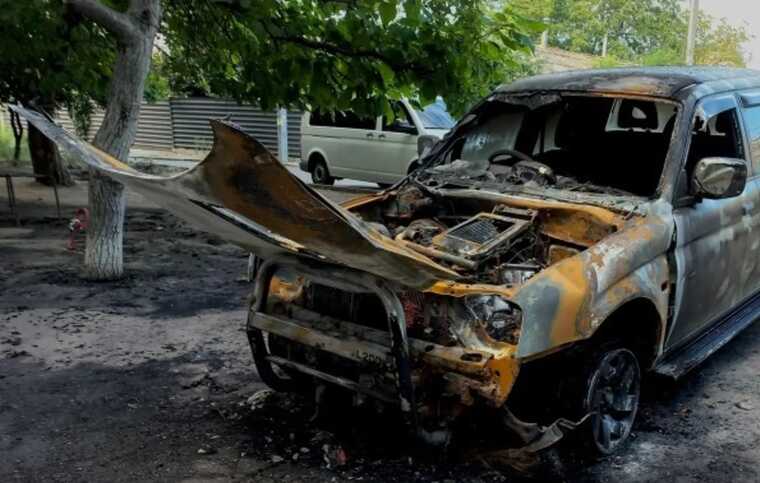 У Миколаєві викрили підлітків, які підпалювали авто військових: були завербовані російськими спецслужбами