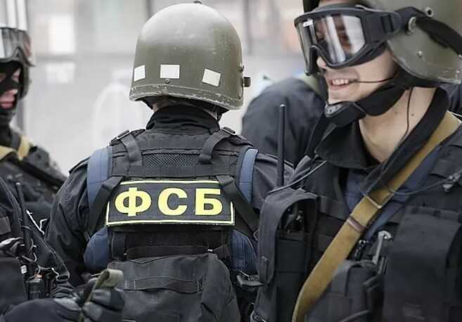 РФ вербує українських підлітків, - ГУР