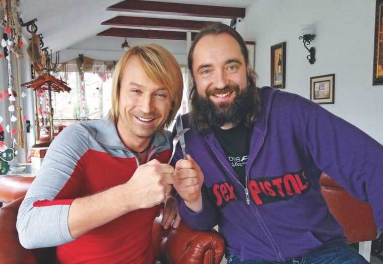 Експродюсер співака Винника розкрив подробиці як той втік з країни під час війни