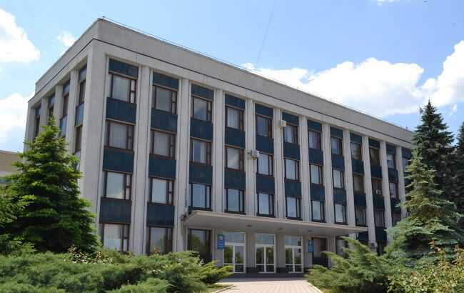 На Луганщині окупанти обмежили виїзд чиновникам-колаборантам