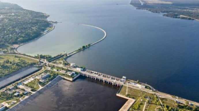 Оккупанты сегодня ударили по Киевской ГЭС: угрозы прорыва плотины нет