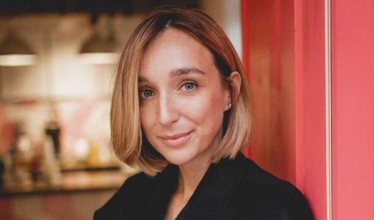 Блоггера Елену Мандзюк критикуют за новый автомобиль стоимостью более 3 миллионов гривен