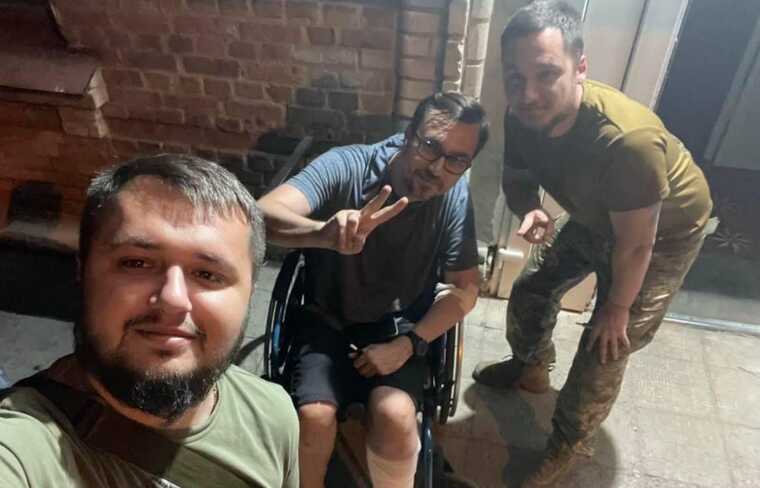 На фронте ранение получил экс-министр инфраструктуры Владимир Омелян