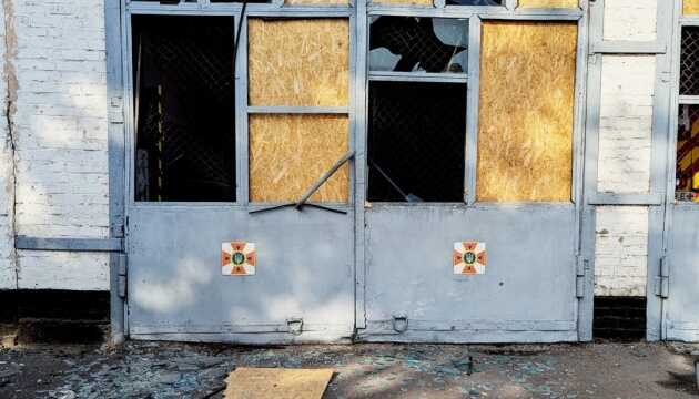 У Нікополі ворог зранку тричі атакував пожежну частину