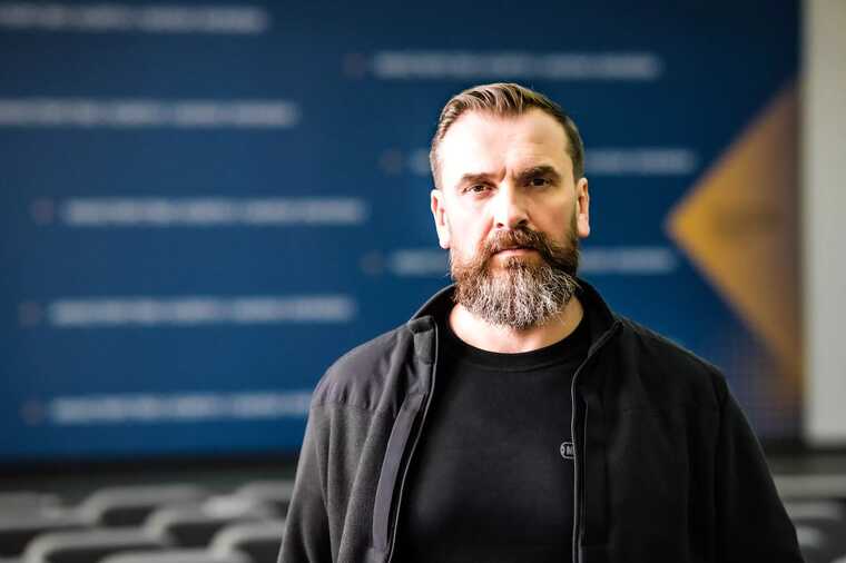 Оксен Лісовий: Місячних витрат на оборону достатньо для річного підвищення зарплат вчителям