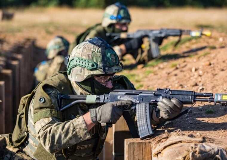 Forbes: Між росіянами та Покровськом залишилася одна лінія оборони