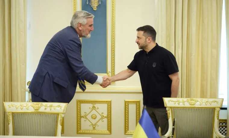In Kyiv, Zelenskyy met with the Governor of Indiana
