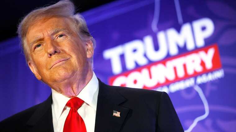 Американська розвідка повідомила, що Росія підтримує Трампа і діє «більш тонко, ніж раніше»