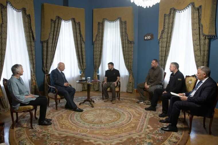 Zelenskyy met in Kyiv with ICC Prosecutor Karim Khan