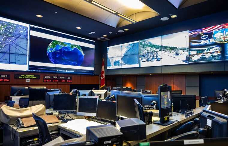 Соединенные Штаты в небе над Аляской следили за военными самолетами РФ