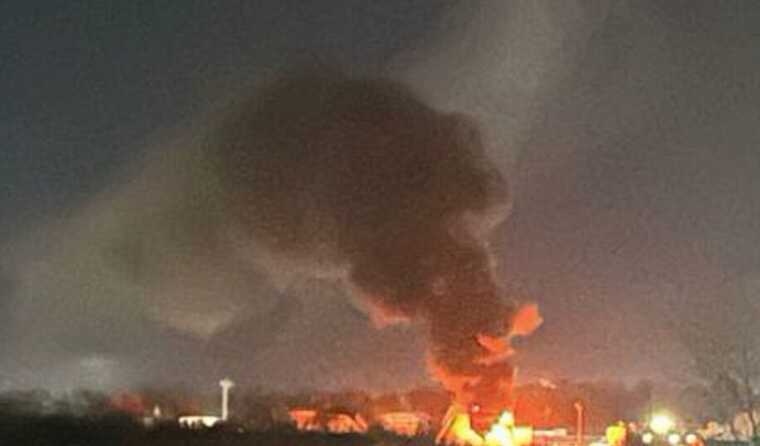 В Саратовской области РФ в районе аэродрома звучат взрывы, - росСМИ