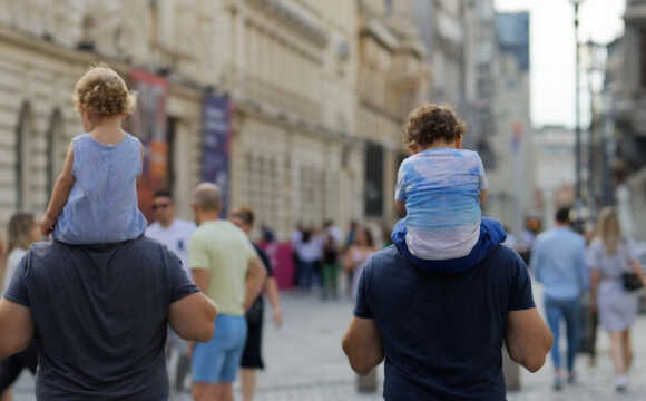 Мобілізація в Україні: чи можуть мобілізувати багатодітних батьків під час воєнного стану