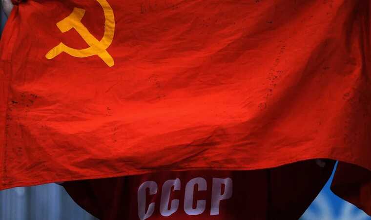 У Литві хочуть запровадити штрафи за зберігання нацистської та радянської символіки