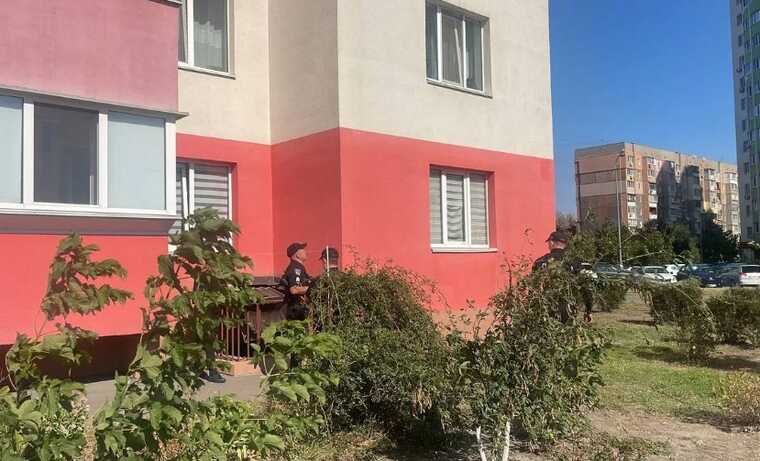 У Київській області жінка вижила після падіння з сьомого поверху