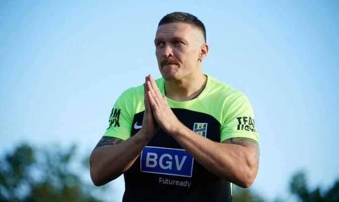 Zelenskyy spoke with Usyk: the boxer has already been released