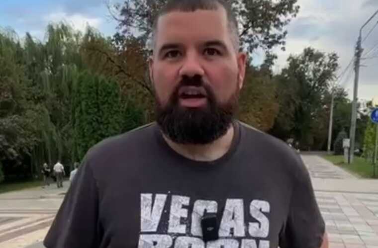 У Києві американець розповів, що його зупиняли співробітники ТЦК