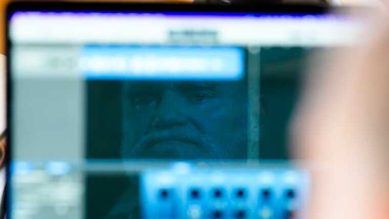 The Guardian: Підробні новинні сайти Британії поширюють фейки про компанії в Україні