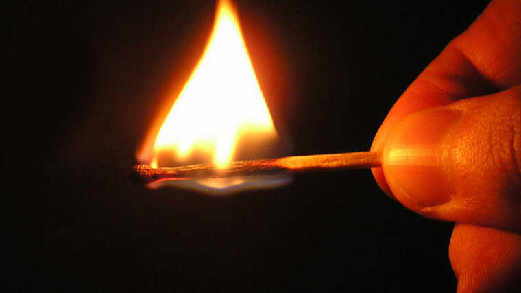 В Одесі підлітки підпалили двері квартири співробітника ТЦК