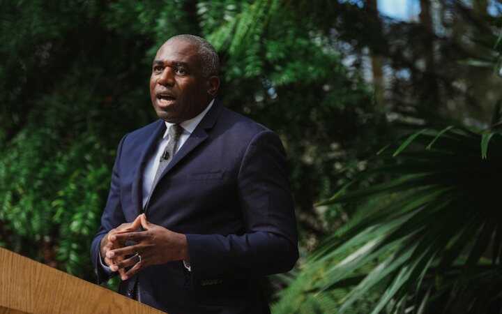 Дэвид Лэмми сравнил Путина с рабовладельцем и назвал руководителем мафиозного государства