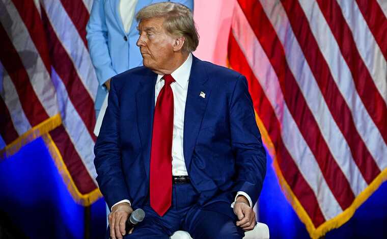 Трамп заявив на конференції, що зустрінеться з Зеленським