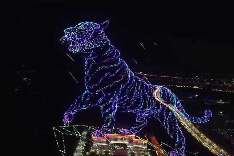 У Китаї шоу дронів встановило світовий рекорд