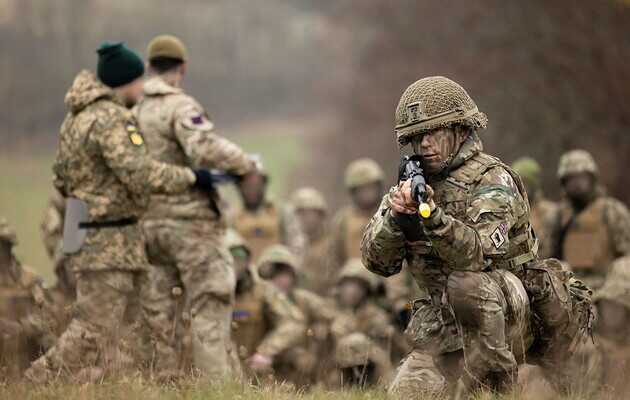 The defence forces are practically surrounded in Vuhledar, - military