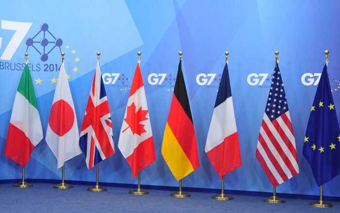    G7       