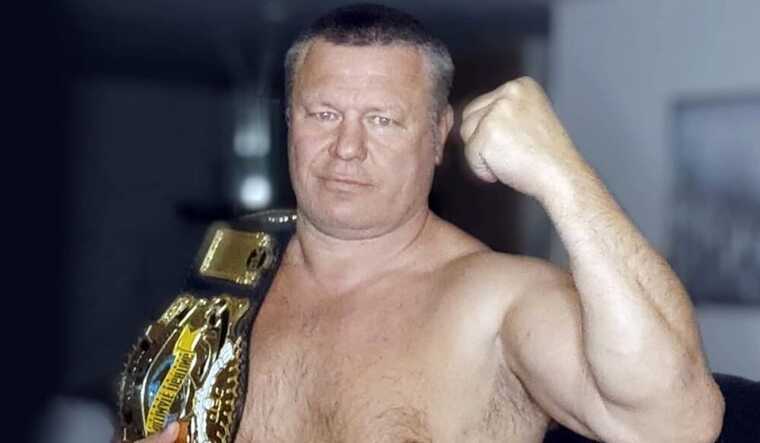 Перший чемпіон UFC по РФ Тактаров назвав росіян «найстрашнішим у США»