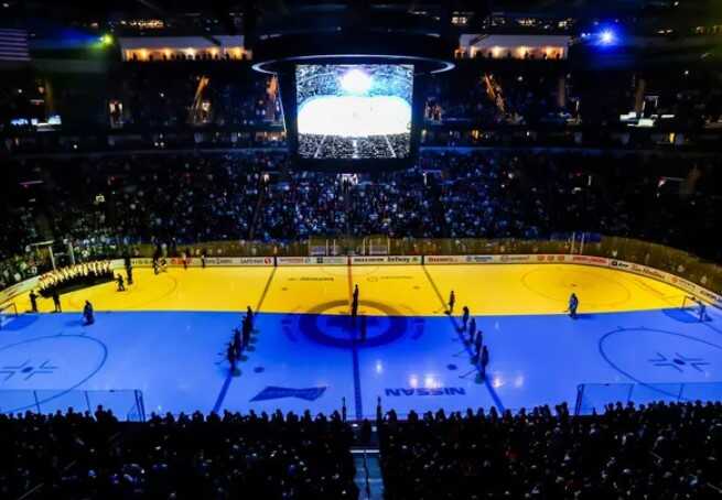 Канадский клуб НХЛ разработал новый логотип с гербом Украины