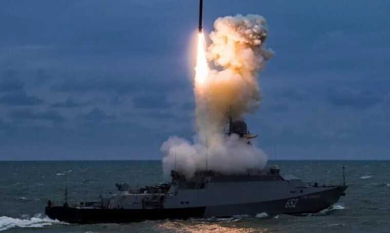 В Черном и Средиземном морях - три ракетоносителя РФ, – ВМС ВСУ