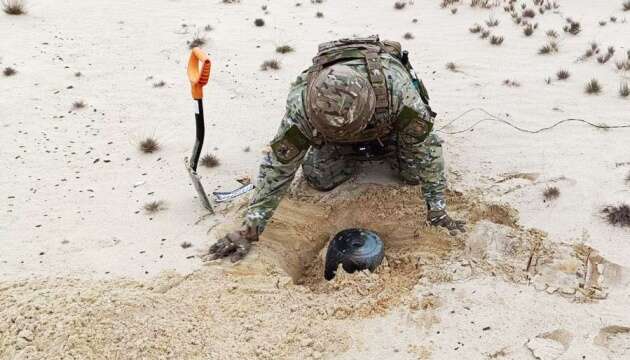На Рівненщині знищили безпілотник, що не розірвався