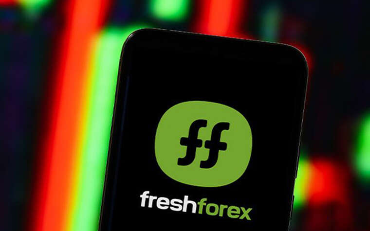 Творець FreshForex, аферист Андрій Мартинюк намагається прибрати з мережі сліди своїх злочинів