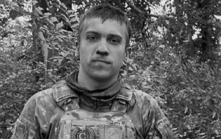 На війні загинув боєць 3-ї ОШБр Ростислав Романько: підписав контракт одразу після повноліття