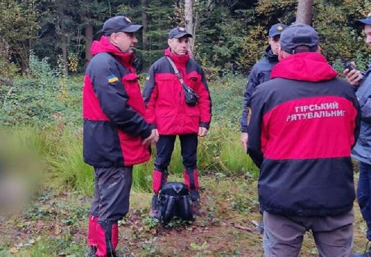 У лісі на Прикарпатті знайшли тіла двох грибників