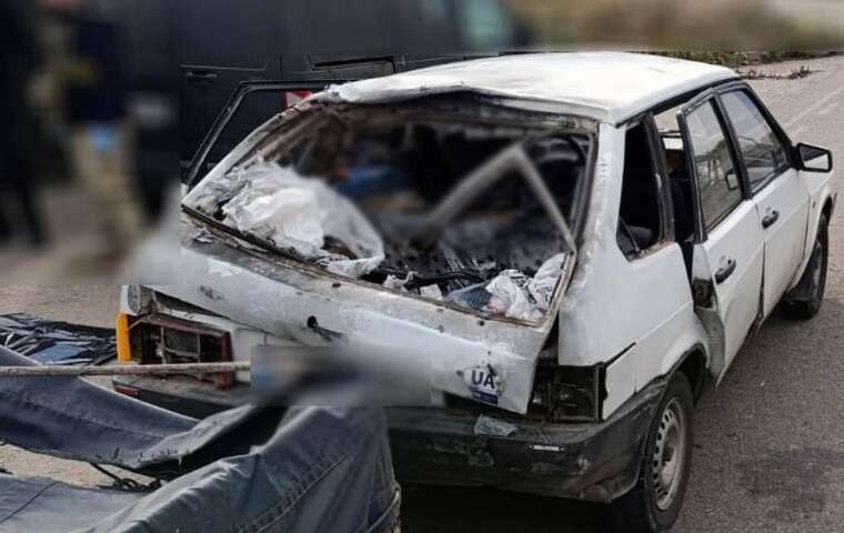 У Херсонській області FPV-дрон окупантів атакував цивільний автомобіль: є загиблі