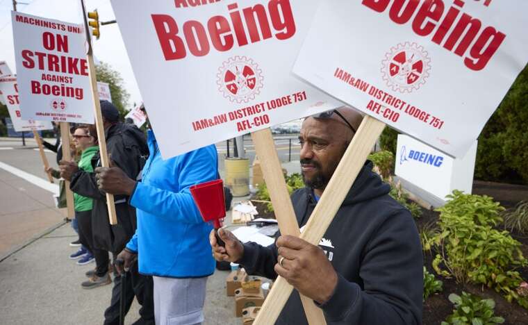 Boeing помстився робітникам за масштабний страйк: у компанії відбуваються масові звільнення