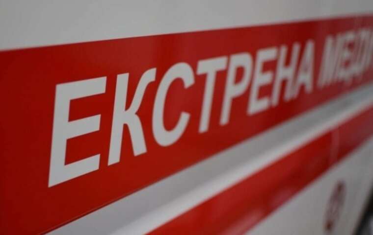 На Херсонщине автомобиль подорвался на взрывном устройстве: пострадал водитель