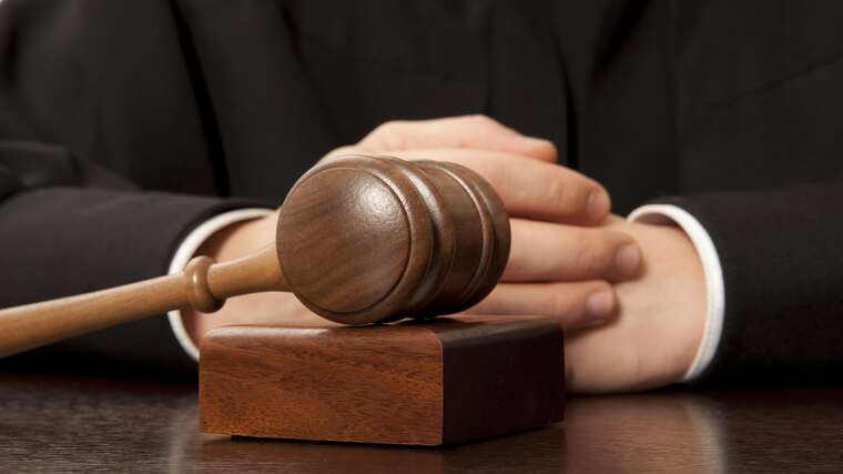 На Закарпатье 16-летнего парня будут судить за избиение и изнасилование 62-летней женщины