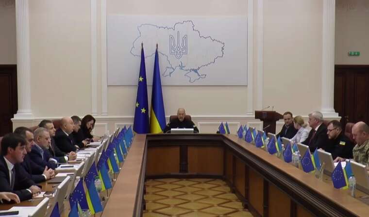 Ukraine has accumulated enough gas and coal to get through the winter, - Shmyhal