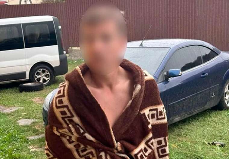 У Хмельницькій області п’яний чоловік стріляв з арбалета по машинах