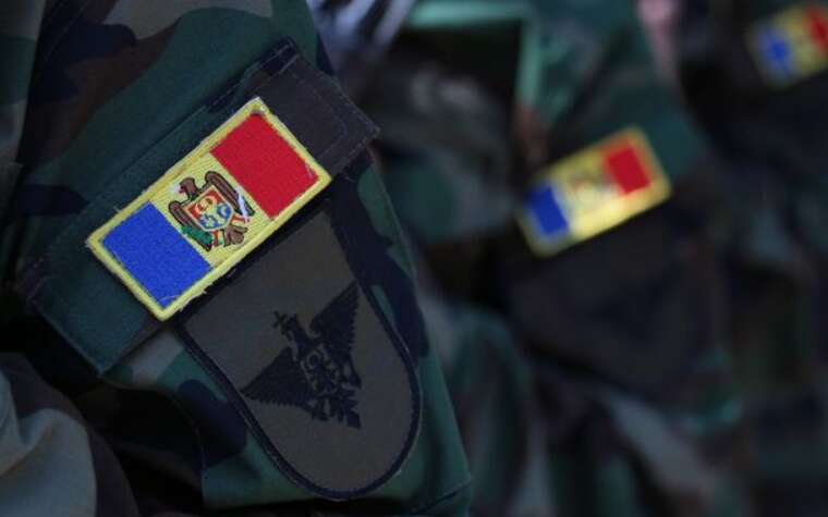 У Молдові, поблизу кордону з Україною, виявили фрагменти ракети