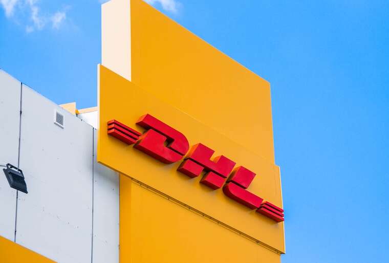 ЗМІ: У Британії горів склад, можливо, через пристрій, закладений Росією в літак