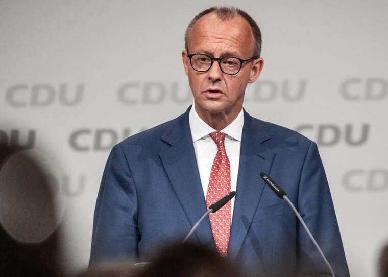 Кандидат на пост канцлера Німеччини пропонує налякати Путіна ракетами Taurus